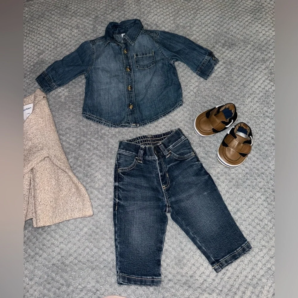 Old Navy Baby Boy Denim Outfit Set Size 3-6 Months Shirt Jeans